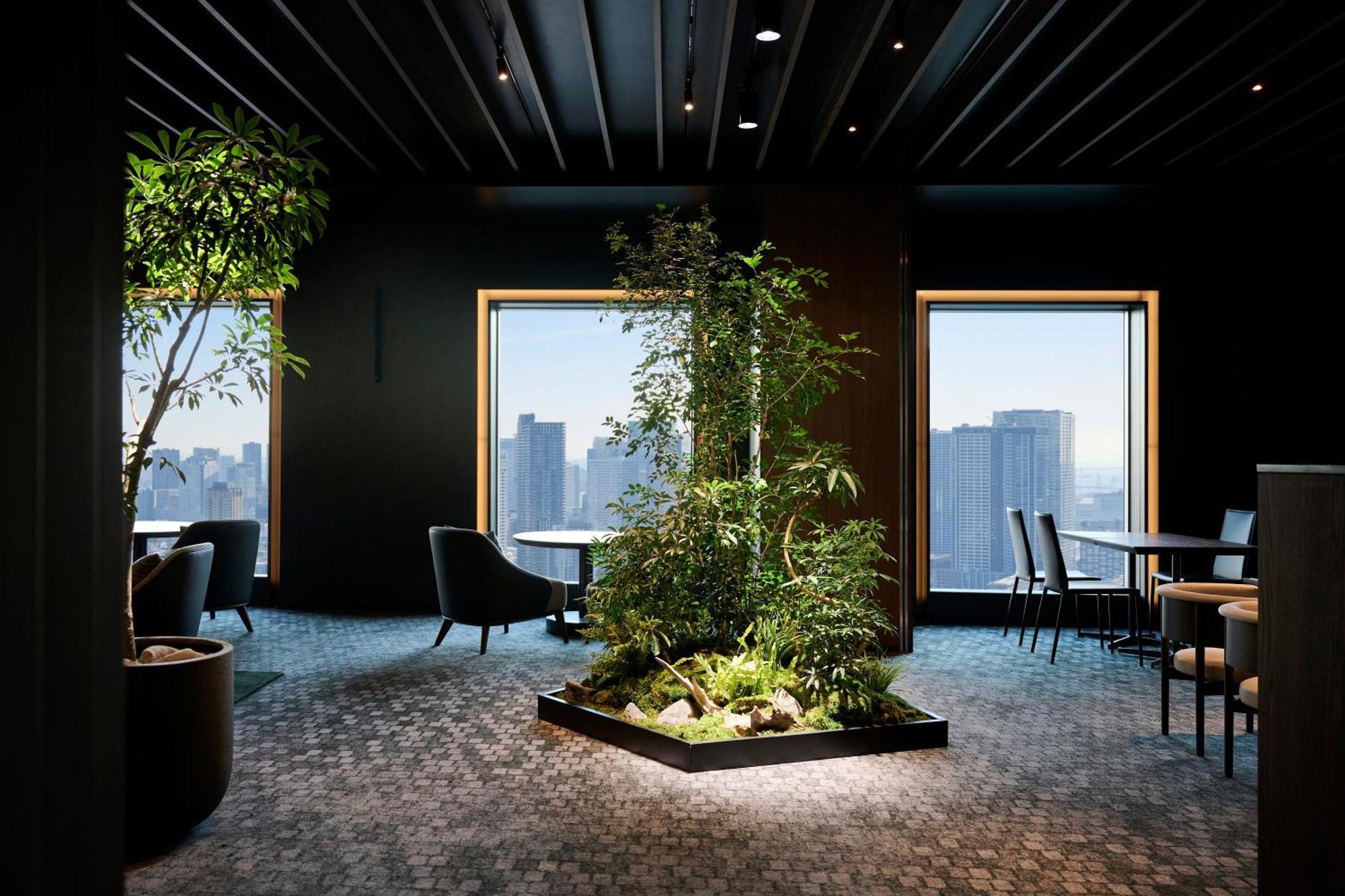 The Royal Park Iconic Shiodome 4* Tokio